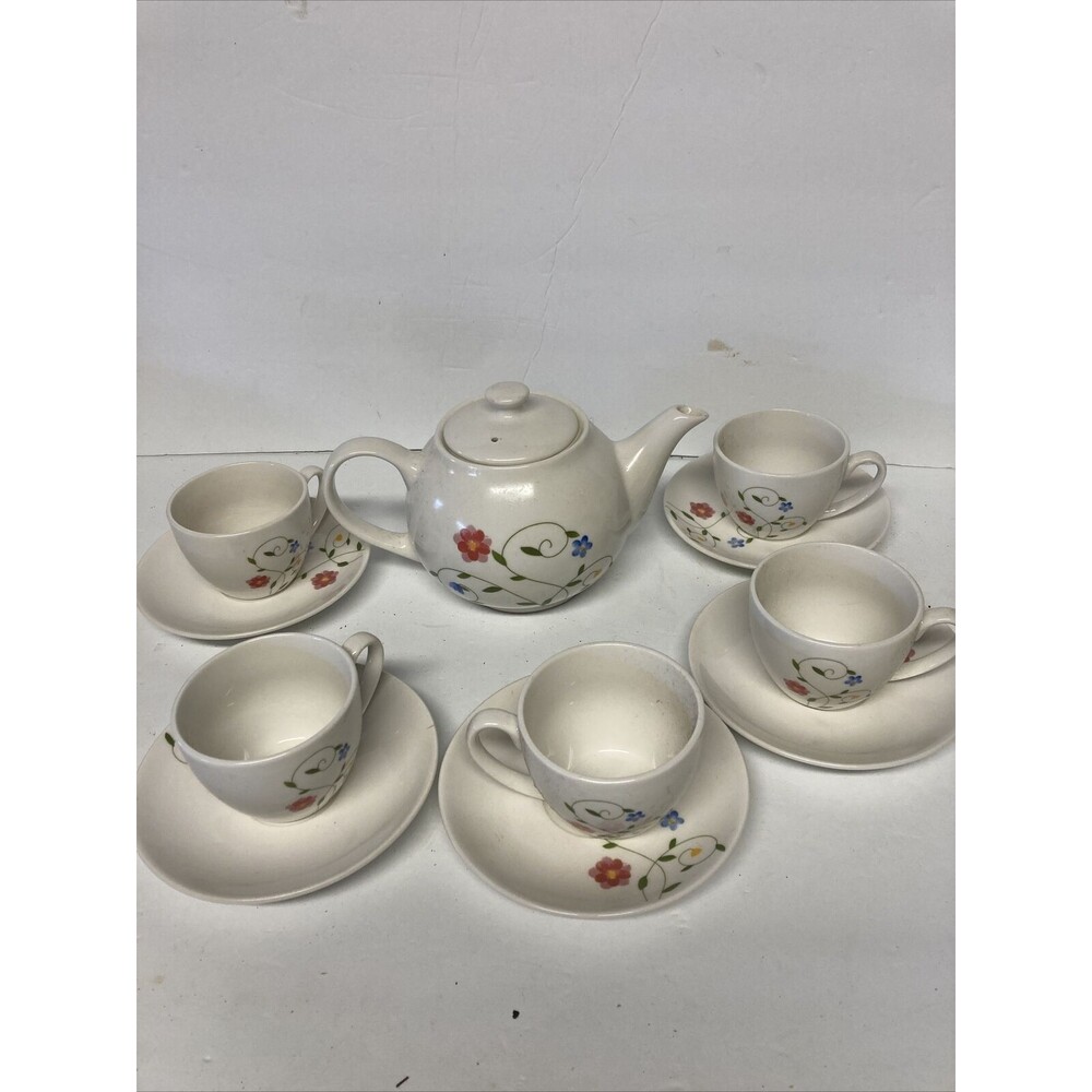 MR. COFFEE  Ceramic Coffee/TeaPot Set 5-Cups & 6- Saucers  EUC Floral Design